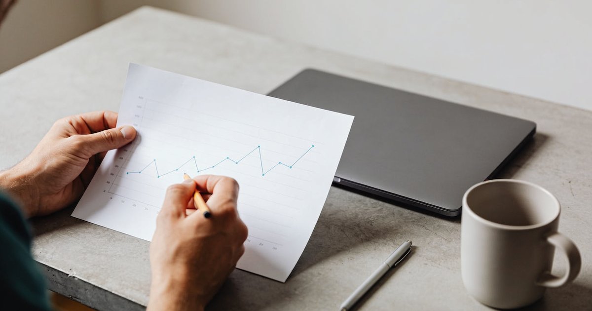 Attribution in der KI-Suche – B2B-Marketing richtig messen Attribution in der KI-Suche – B2B-Marketing richtig messen