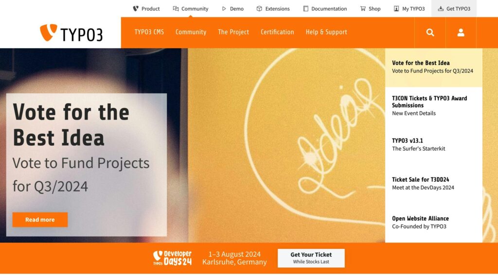 Screenshot der TYPO3-Website mit einem Banner mit „Vote for the Best Idea“, Optionen für T3CON-Tickets und TYPO3 v13.1 – alles optimiert für die Website-Performance. Entdecke die Developer Days 2024 in Karlsruhe, Deutschland, mit Links zu weiteren Details zur Steigerung der Effizienz deiner Website.